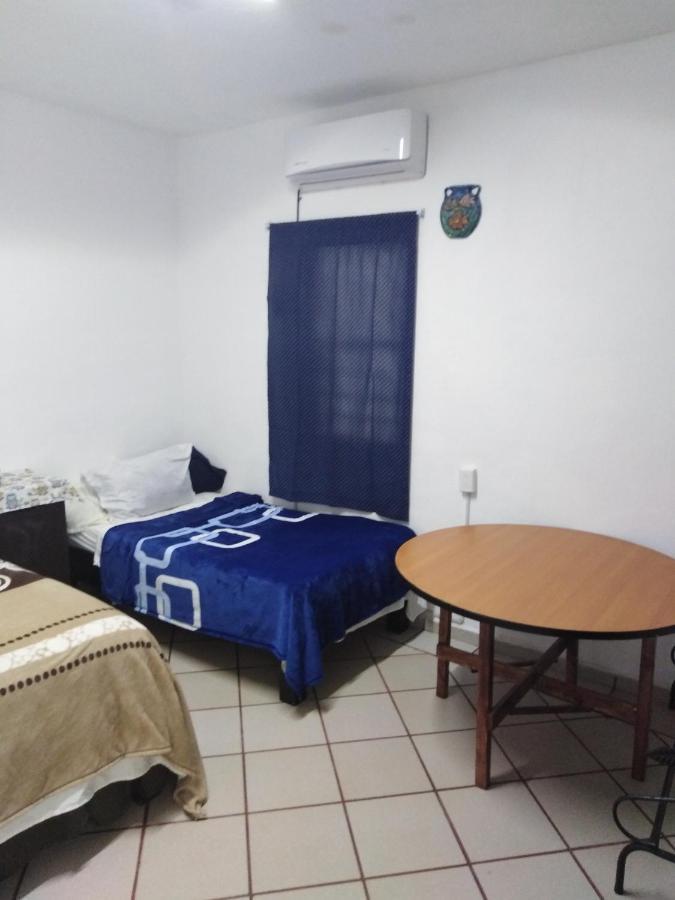 Habitaciones-Comodas-Aire-Wifi-Tv-Cerca De Playa-!!Excelente Precio II 曼萨尼约 外观 照片